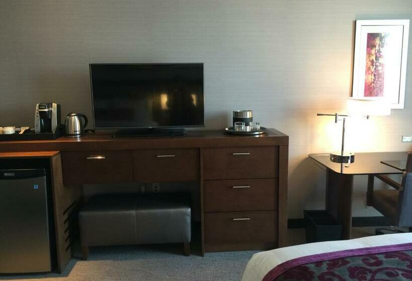 غرفة ديلوكس, Parkwest Bicycle Casino