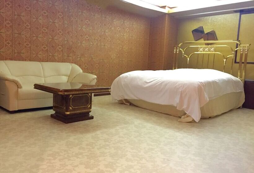 Номер Superior, Ritz Koshien