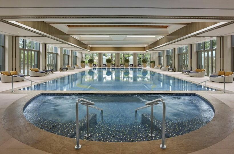 سوئیت پریمیوم, Studio City