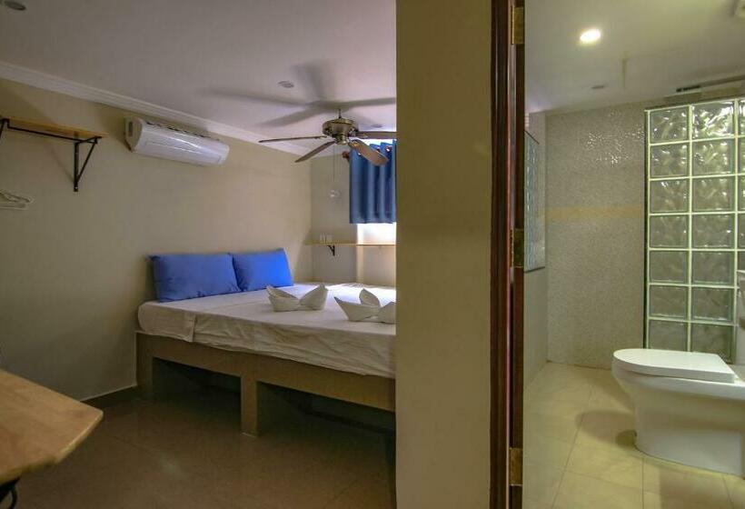 חדר דחוקס עם מיטת קינג, Bar Oz Riverside Guesthouse