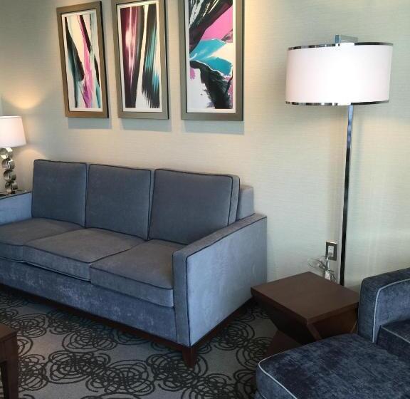 جناح كلاسيكي, Parkwest Bicycle Casino