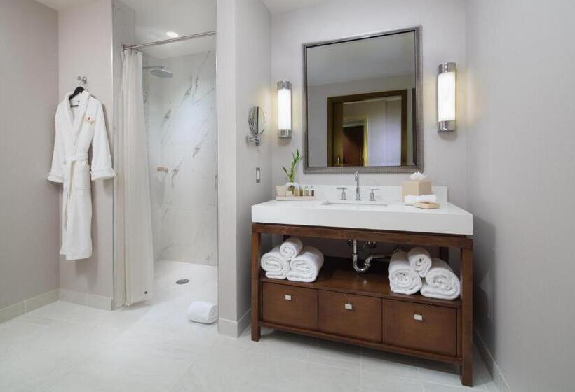 جناح ديلوكس, Parkwest Bicycle Casino