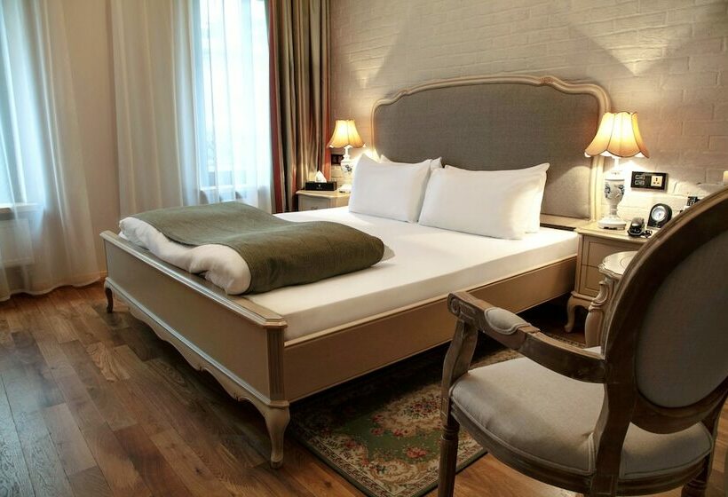 اتاق استاندارد, Vremena Goda