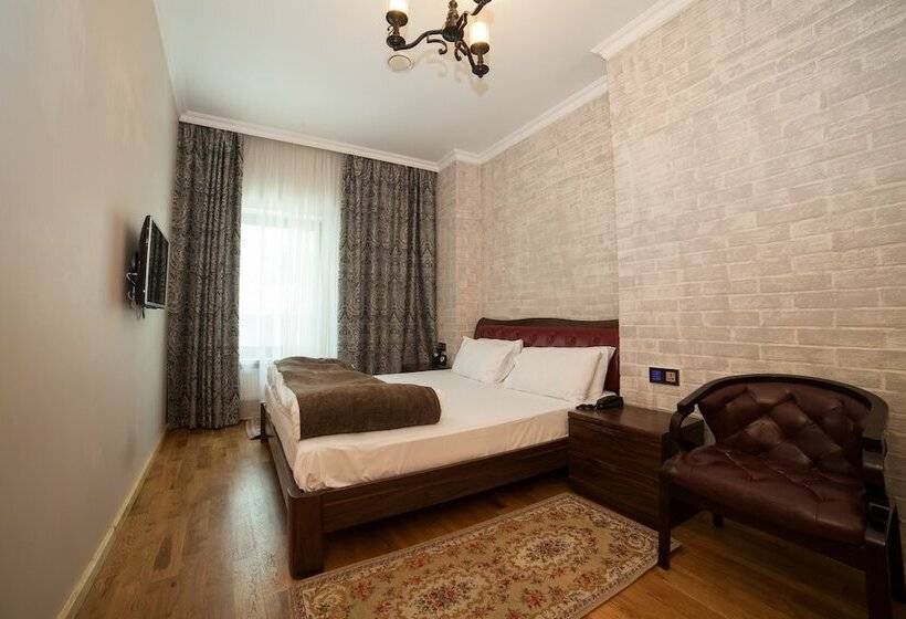 اتاق استاندارد, Vremena Goda