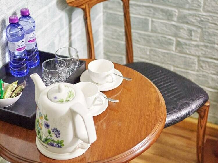 اتاق استاندارد, Vremena Goda