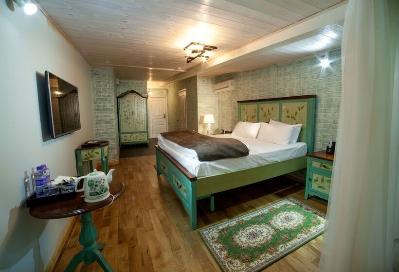 اتاق پرمیوم, Vremena Goda