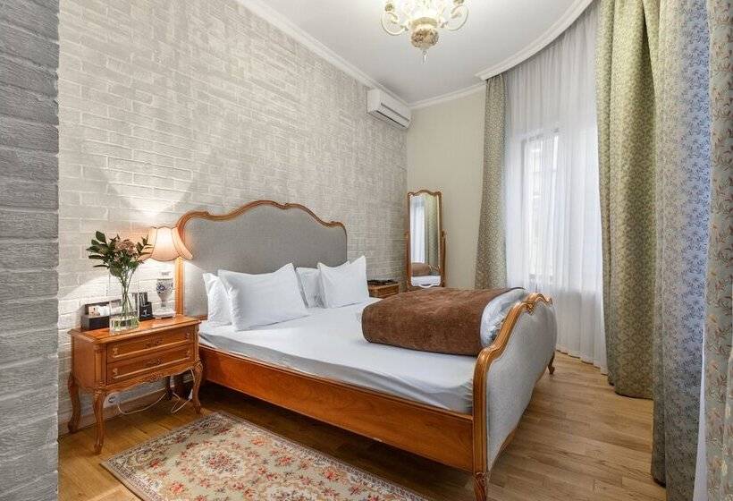 Номер Премиум, Vremena Goda