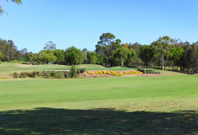 2 Bedrooms Apartment Lake View, Signature Waterfront Apartments