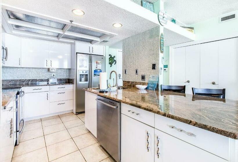 2ベッドルームアパートメント, East Pass 208