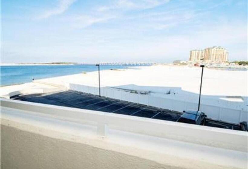 2ベッドルームアパートメント, East Pass 208