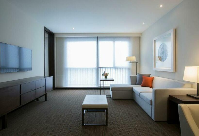 Люкс Кровать Кинг, Hyatt Place Shanghai New Hongqiao