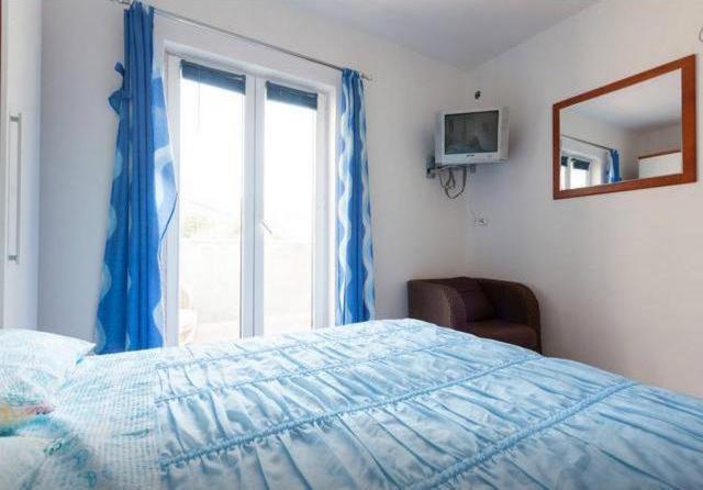 סטודיו משפחתי, Apartments Kate