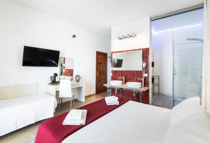 Полулюкс Вид на Море, Pantanello Rooms Avola