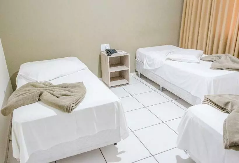 ファミリールーム, Colonial Hotel Itatiba