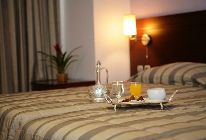 חדר סטנדרט עם מיטת קינג, Flisvos Hotel Nafpaktos