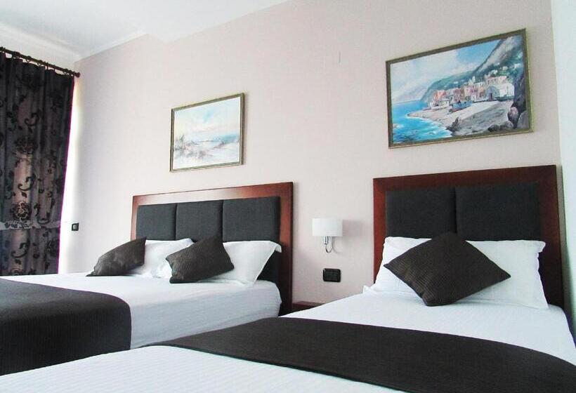 スタンダードルーム, Antag