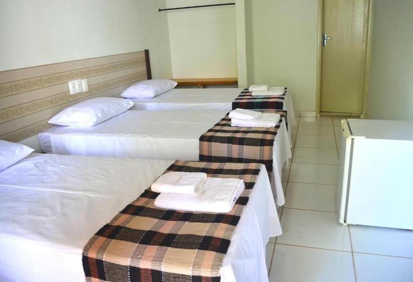 标准三人间, Canoas