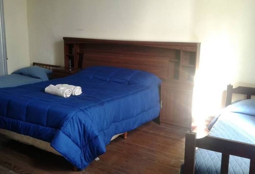 חדר סטנדרט לארבעה, Claridge