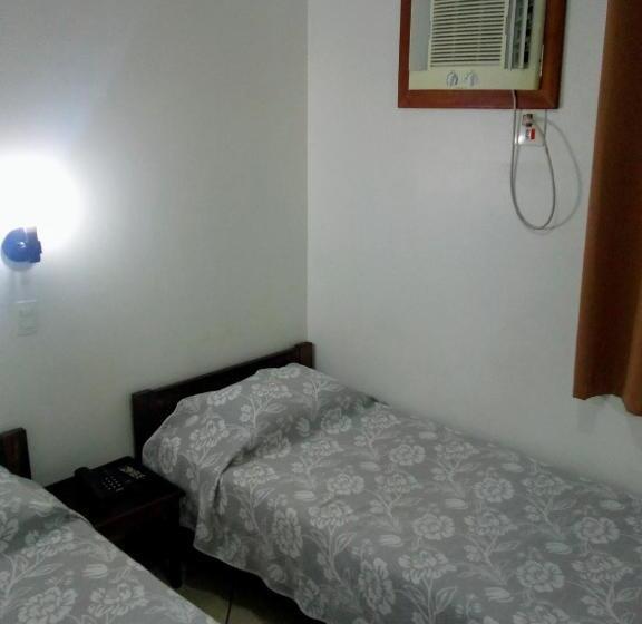 Standard Szoba, Colina Park