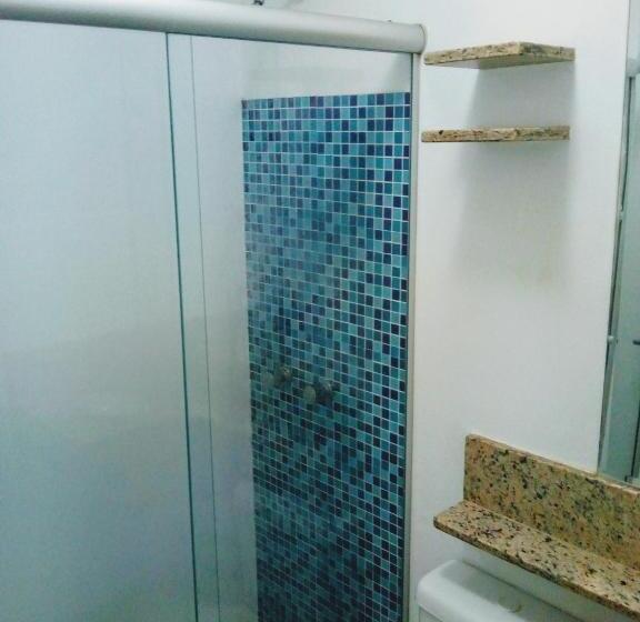 Egyágyas Standard Szoba, Colina Park