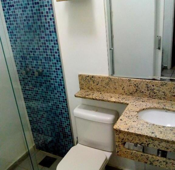 Egyágyas Standard Szoba, Colina Park