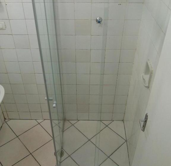 Háromágyas Superior Szoba, Colina Park