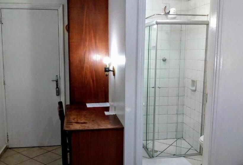 Standard Szoba, Colina Park