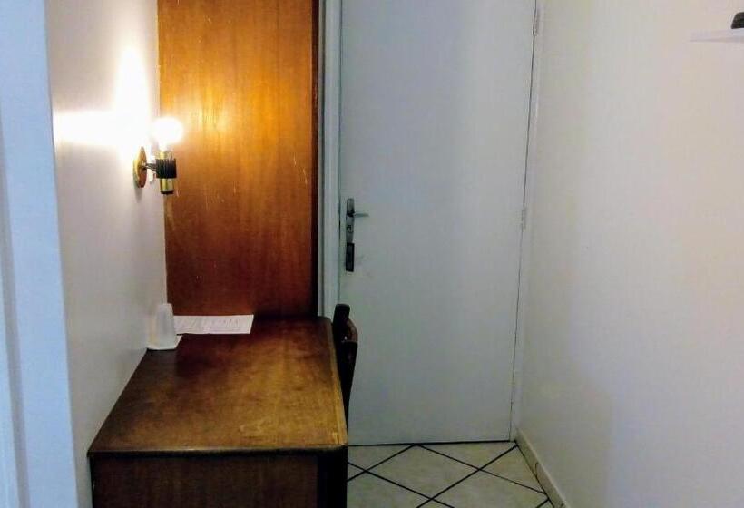 Egyágyas Superior Szoba, Colina Park