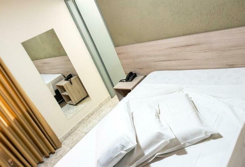 Deluxe Driepersoonskamer, Colonial Hotel Itatiba