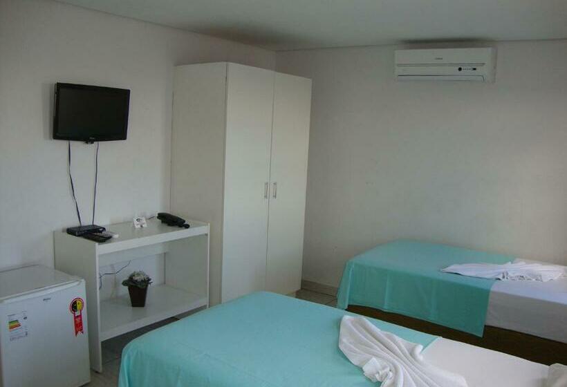 غرفة قياسية, D Arc