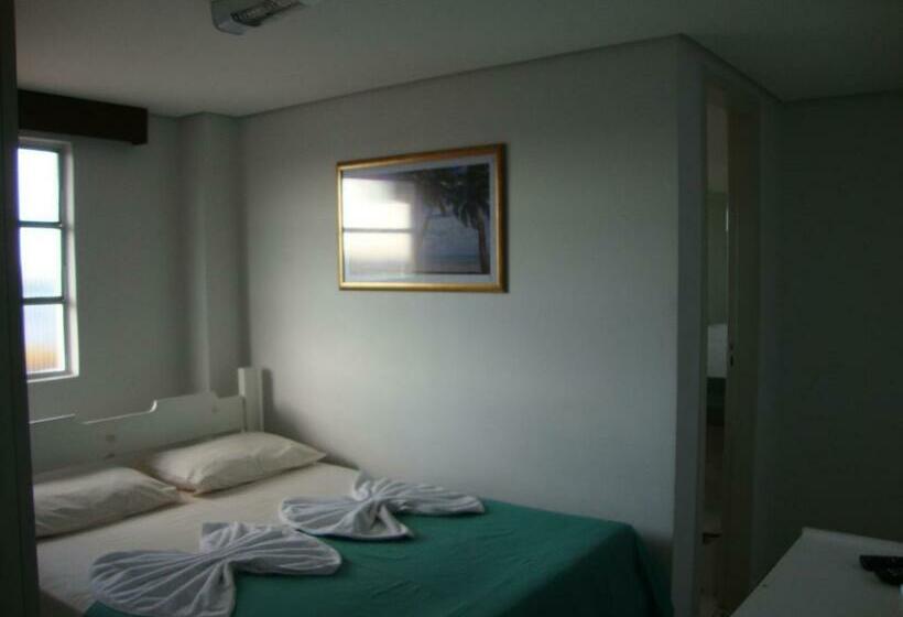 غرفة قياسية سرير مزدوج, D Arc