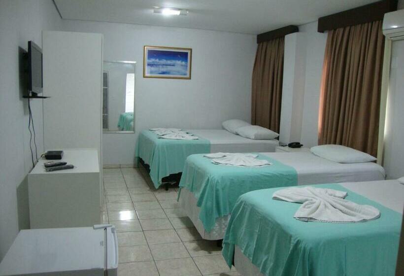 غرفة قياسية رباعية, D Arc