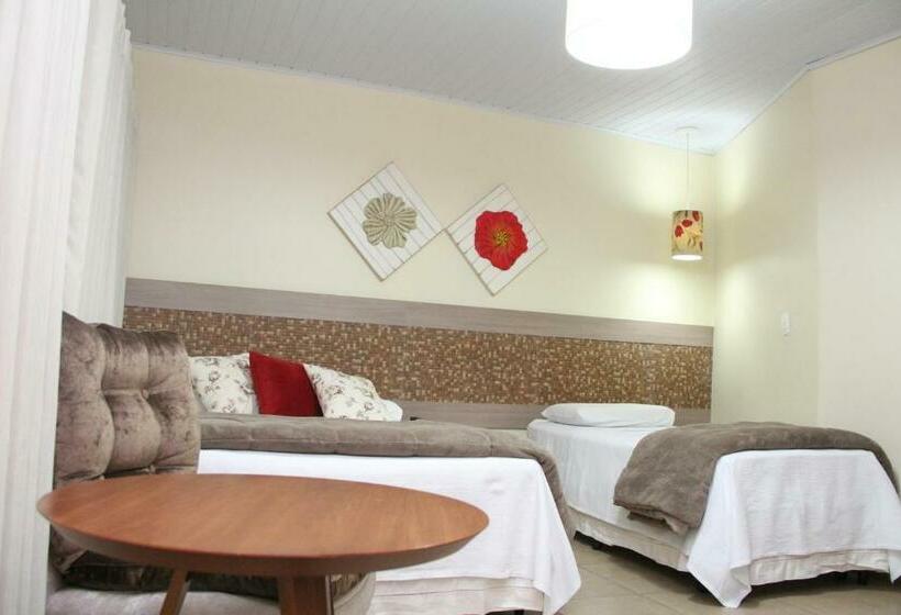 Трехместный Номер Deluxe, Gaucha