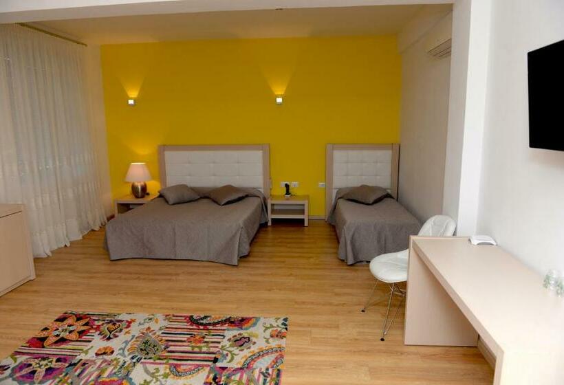 חדר סטנדרט, Grand White City