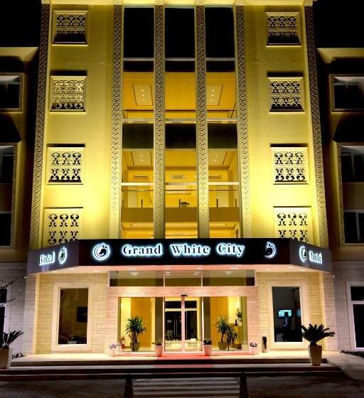 סוויטת סופריור, Grand White City