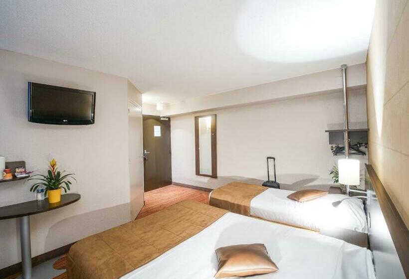 Трехместный Номер Базовый, Inn Design Resto Novo Le Mans