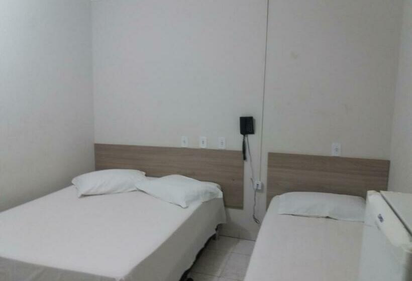 Номер Стандарт Трехместный, Porto Seguro Hotel   Porto Velho