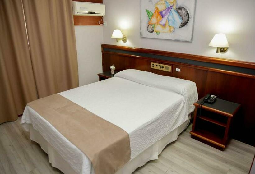 اتاق لوکس, Susin