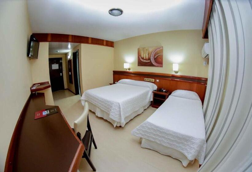 اتاق لوکس سه تخته, Susin