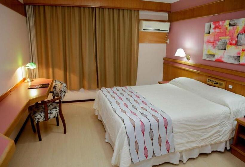 اتاق سوپریور یک تخته, Susin