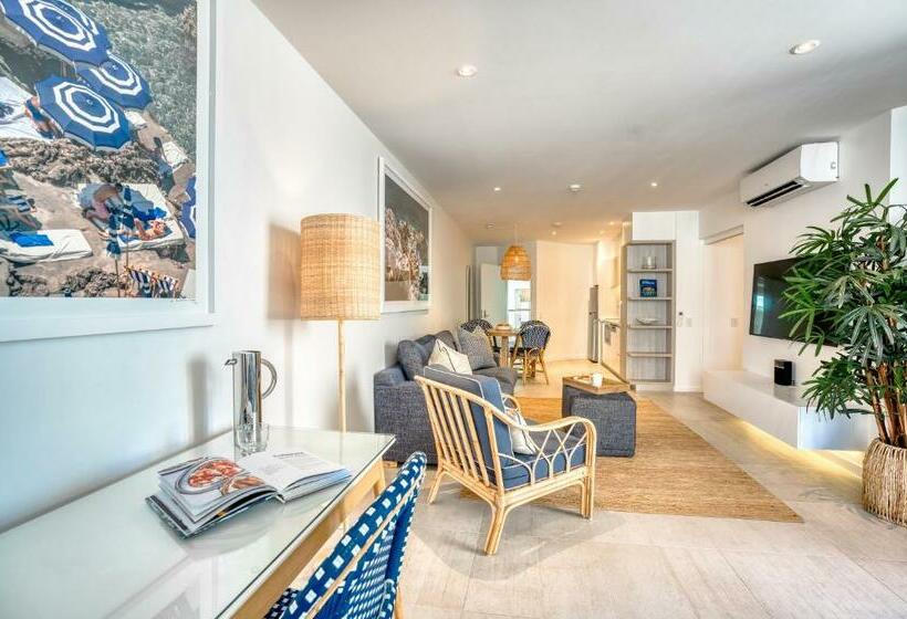 サイドシービュー１ベッドルームアパートメント, On The Beach Noosa Resort