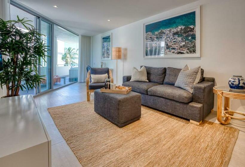 サイドシービュー１ベッドルームアパートメント, On The Beach Noosa Resort