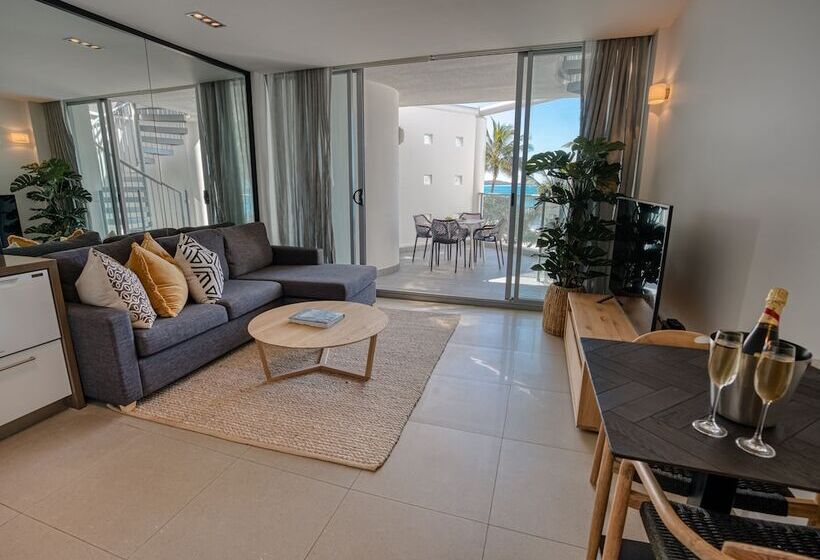 ペントハウススイート, On The Beach Noosa Resort