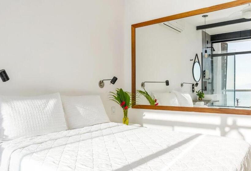 Номер Стандарт Вид на Море, Casa Luz