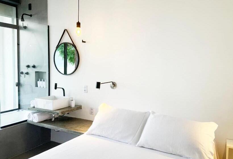 Номер Стандарт Вид на Море, Casa Luz