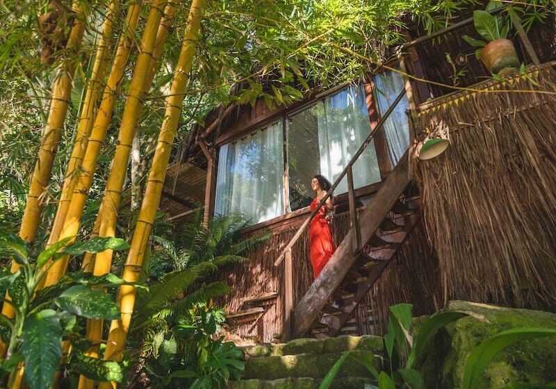 Хижина, Casa Luz