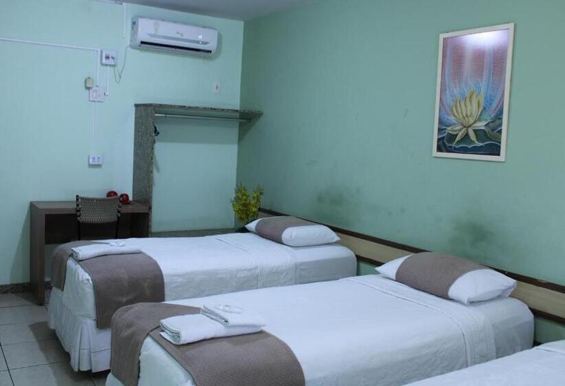 غرفة قياسية ثلاثية, Domus Hotel Veneza Ipatinga