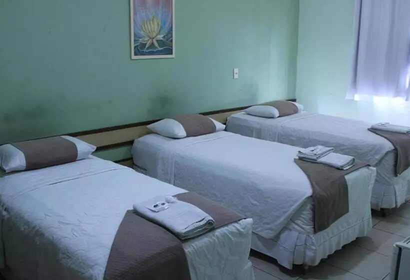 スタンダードトリプルルーム, Domus Hotel Veneza Ipatinga