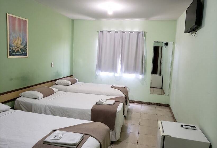 Номер Стандарт Трехместный, Domus Hotel Veneza Ipatinga