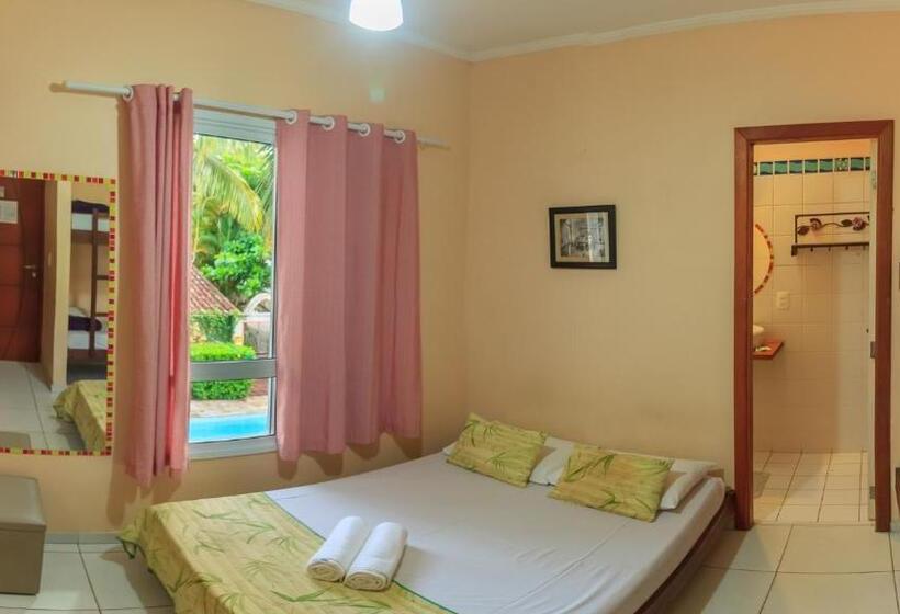 اتاق استاندارد چهار تخته, Guaruja Hostel